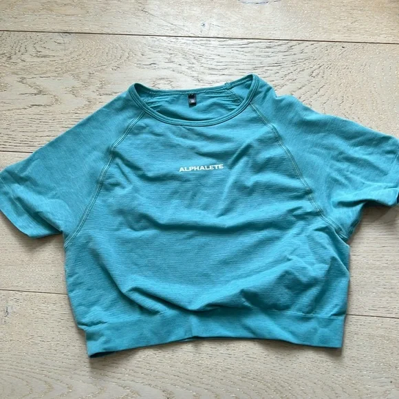 alphalete crop top - Picture 1 of 3